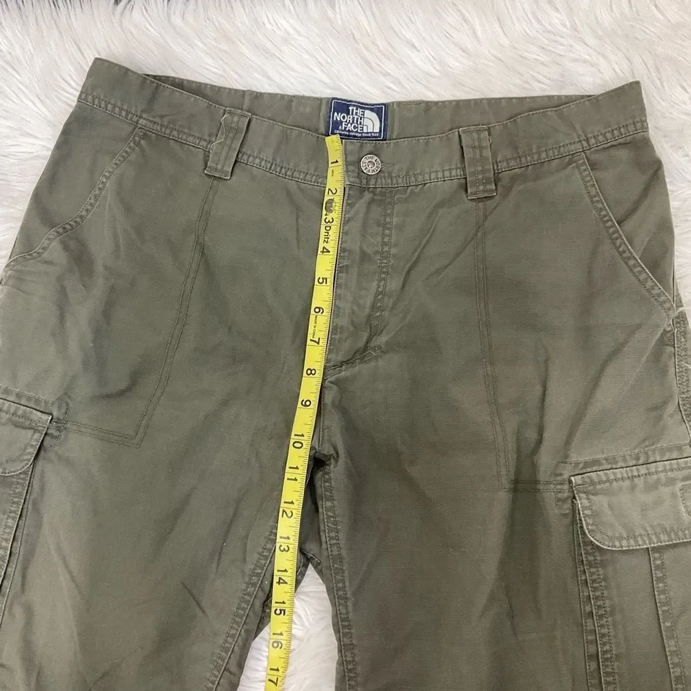 The North Face Men’s Cargo Shorts Green Size 38